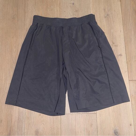 Lululemon Running, Training Basketball Shorts Grey w Black Pinstripe 11"… - Picture 1 of 7